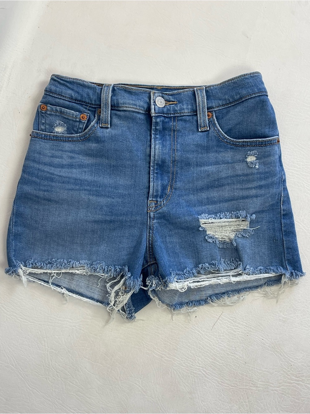 Levi’s High Rise Shorts Size 26 Distressed Raw Hem Cutoff Denim Shorts
